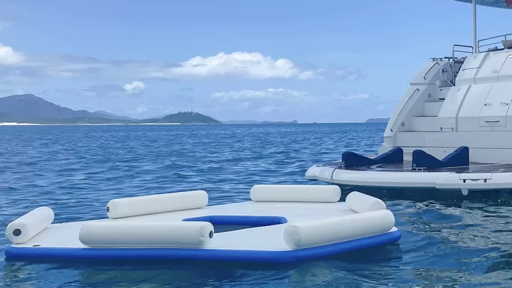 Надувной плот Floating