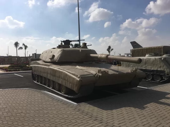 Надувной танк M1 Abrams