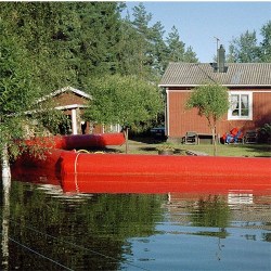 en-inflatable-flood-barrier