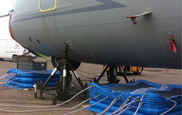 Подъемно-опорная система для эвакуации самолетов