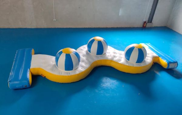 Надувное препятствие