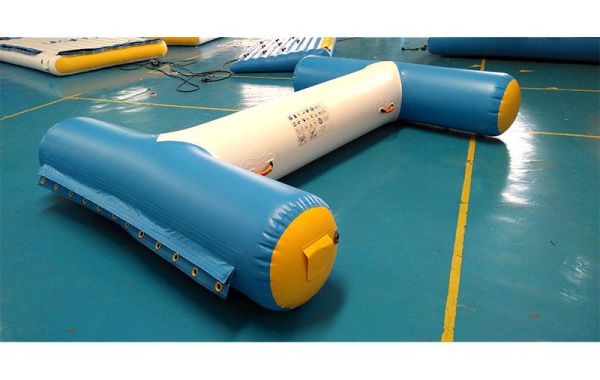 Мини мост для аквапарка