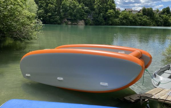 Многокорпусная лодка катер