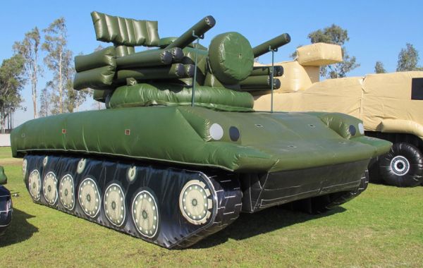 Надувной танк 2 К 22