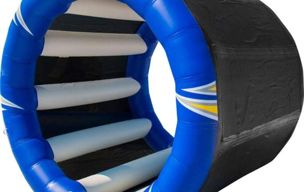 Аттракцион белка в колесе