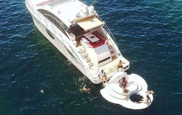 Надувной плавающий остров