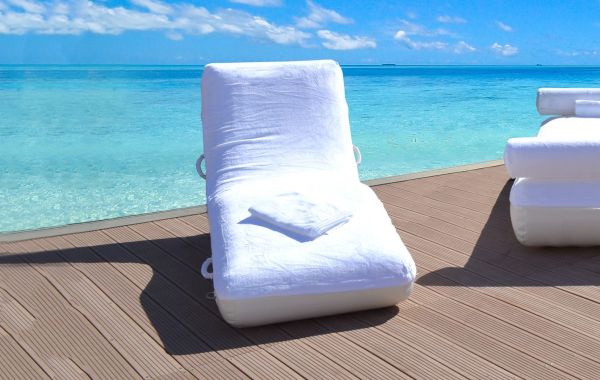 Надувной лежак