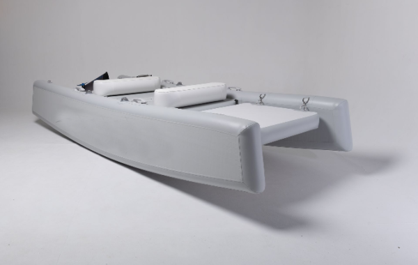 2.32 Надувной катамаран Бриз 4 м